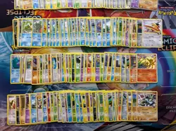 Vintage Pokemon Card Lot Fire Lucario Dragonite Ninetales 175+ - Image 3