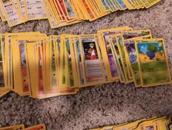 Pokemon Bulk Lot 200+ Cards (2015-2019) - Image 4