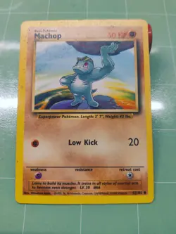Pokemon TCG Machop Base Set 52/102 Regular Unlimited Common - Image 1