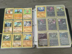 pokemon binder with over 300 cards just trying to make a quick sale - Image 4