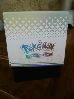 Pokemon TCG Scarlet & Violet Prismatic Evolutions Box of 600 mixed cards - Image 5