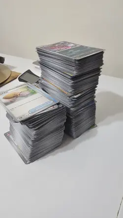 MASSIVE Pokemon Bulk Lot 500+ Cards (C/UC, TRAINERS, GYMS) - Image 1