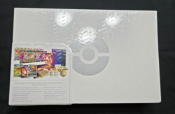 Pokemon TCG Sword and Shield Ultra Premium Collection Charizard Box Sealed 820650871115 - Image 4