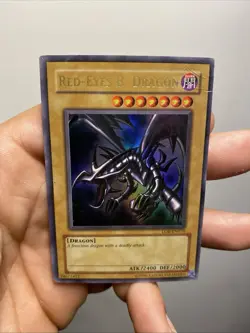 2004 Yu-Gi-Oh Red-Eyes B. Dragon LOB-EN070 Legend of Blue-Eyes - Image 1