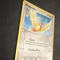 Pokemon/The Pokemon Company Pidgeotto Reverse Holo EX FireRed & LeafGreen 45/11. - Image 4