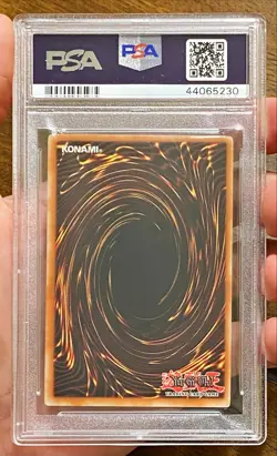 2007 Yu-Gi-Oh! RAINBOW DRAGON TAEV-EN006 1st Edition Secret Rare PSA 9 Mint! - Image 2