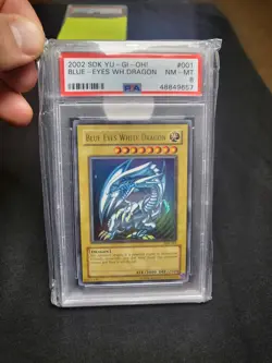 2002 SDK YU-GI-OH! BLUE EYES WHITE DRAGON #001 PSA 8 - Image 1