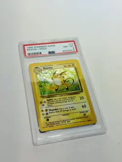 1999 POKEMON BASE SET UNLIMITED #14 RAICHU-HOLO PSA 8 - Image 2