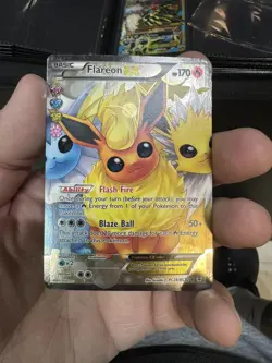 Flareon EX (Full Art) RC28/RC32 MP - Pokemon Generations: Radiant Collection - Image 1