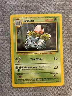 Pokemon TCG Base Set Ivysaur Card 30/102 Regular NM / LP Condition - Image 1