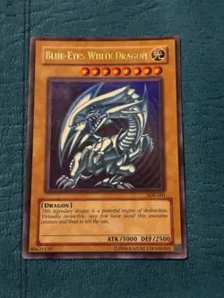 YUGIOH! Blue-Eyes White Dragon SDK-001 Ultra Rare Unlimited Edition LP - Image 1
