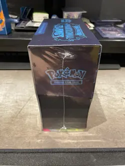 Pokemon TCG: Mega Evolution Phantasmal Flames ETB - Image 4