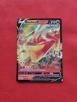 Pokemon: Blaziken V #020/198 SWSH06: Chilling Reign 2021 - NM - E9 - Image 1
