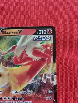 Pokemon: Blaziken V #020/198 SWSH06: Chilling Reign 2021 - NM - E9 - Image 5
