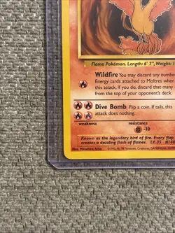 Moltres Vintage Pokemon TCG Card 27/62 Fossil Non-Holo Rare - Image 5