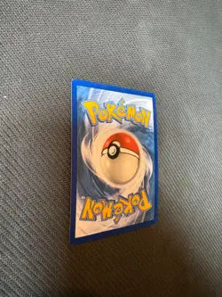 Squirtle 22/181 Reverse Holo Team Up Sun and Moon Pokemon Card - Image 5
