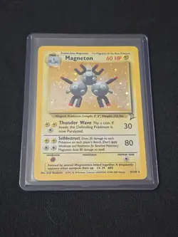 Magneton 9/130 Base Set 2 Holo Rare WOTC Vintage 2000 Pokemon TCG Moderate Play - Image 2