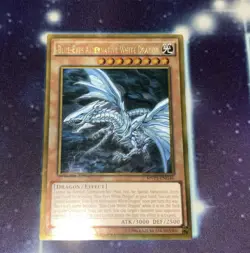 Blue-Eyes Alternative White Dragon MVP1-ENG46 *VLP* 1st Edition Gold Rare Yugioh - Image 1