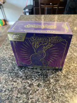 Pokemon TCG Scarlet & Violet Base Set Elite Trainer Box Miraidon Factory Sealed 820650853418 - Image 1