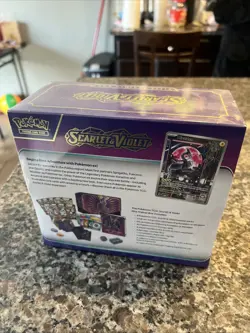 Pokemon TCG Scarlet & Violet Base Set Elite Trainer Box Miraidon Factory Sealed 820650853418 - Image 3