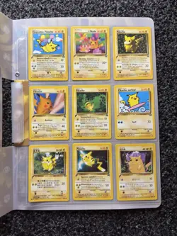 Pokemon Pikachu TCG World Collection 2000 Folder Binder Promo Set Mint Condition - Image 2