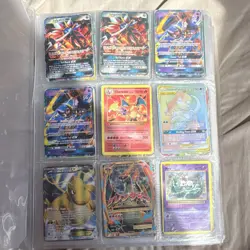 Pokemon TCG Card Lot Charizard Pikachu Mew Dragonite Raichu Holo Foil Spanish - Image 1