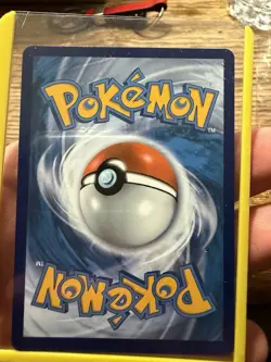 Pokemon TCG Mew 025/025 Celebrations 2021 Secret Rare Gold Card NM/M Condition - Image 2