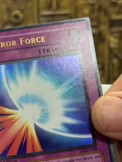 Yi-gi-Oh! Mirror Force MRD-138 Ultra Rare Metal Raiders 2002 Vintage 1st Edition - Image 4