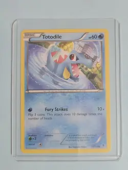 2014 Totodile 15/119 - XY Phantom Forces - Pokemon TCG - Image 2