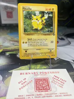 1999 POKEMON JUNGLE SET PIKACHU CARD 60/64, UNLIMITED - Image 2
