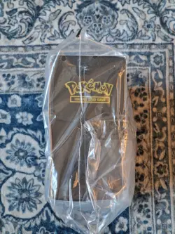 Pokemon TCG Mega Evolution Lucario Elite Trainer Box (ETB) - New & Sealed - Image 3