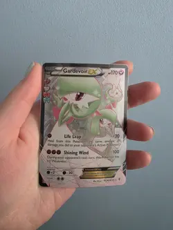 Gardevoir EX (Full Art) RC30-32 Generations: Radiant Collection Holo - Image 1
