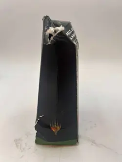 Magic the Gathering Squirreled Away Bloomburrow Commander Deck Box Damaged - Image 4