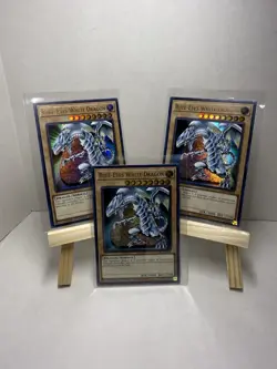 Konami Yu-Gi-Oh! Blue-Eyes White Dragon Holo Card Lot Limited Edition 3 English - Image 1