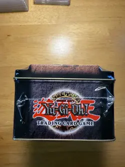 Yugioh 2005 GILFORD THE LIGHTNING Holiday Tin - Mint Condition - Factory Sealed - Image 5