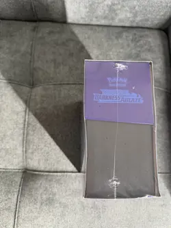Pokemon Sword And Shield Darkness Ablaze SEALED Elite Trainer Box ETB - Image 4