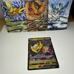 Pokemon Card Giratina V 130/196 Lost Orgin Half Art Rare Near Mint - Image 2