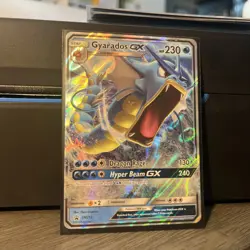 Gyarados GX SM212 Sun & Moon Black Star Promo Holo Pokemon Card NM - Image 1
