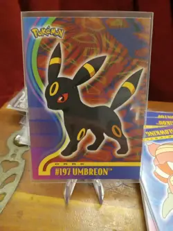 Umbreon #197 Blue Logo Topps Non Holo Foil TV Animation Pokemon Card MP-HP - Image 1