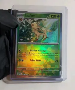 Leafeon (Master Ball Pattern) 005/131 SV: Prismatic Evolutions Pokemon TCG Mint - Image 1