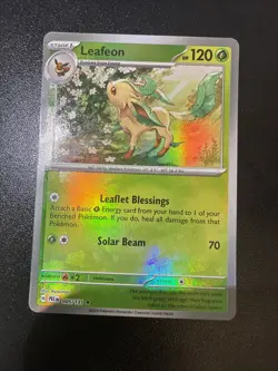 Leafeon (Master Ball Pattern) 005/131 Sv: Prismatic Evolutions Holo Pokemon TCG - Image 1