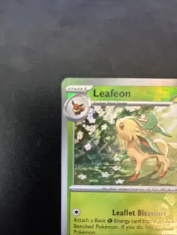 Leafeon (Master Ball Pattern) 005/131 Sv: Prismatic Evolutions Holo Pokemon TCG - Image 3