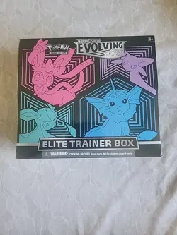 Pokemon TCG: Evolving Skies Elite (SWSH07) Trainer Box ETB New & Sealed - Image 1