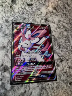 Sylveon GX (Full Art) 140/145 Sun & Moon Guardians Rising Holo Pokemon Card - Image 3