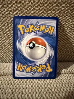 Hitmonchan 107/165 Reverse holo Pokemon SV: Scarlet and Violet 151 Near Mint - Image 2