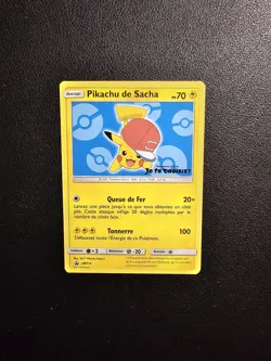 Carte Pokemon Pikachu de Sacha SM114 SM Black Star Promo FR Neuf - Image 1