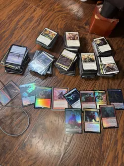 Magic: the Gathering Mixed Bulk Card Lot X800 Mystery Bulk 2021 / 2022 Recent - Image 1