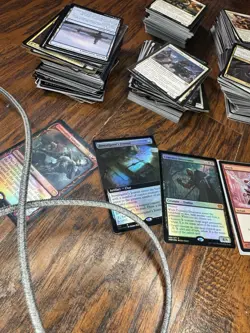 Magic: the Gathering Mixed Bulk Card Lot X800 Mystery Bulk 2021 / 2022 Recent - Image 2