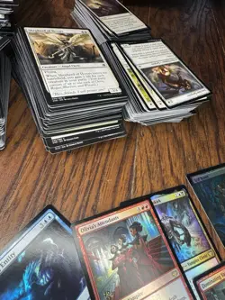 Magic: the Gathering Mixed Bulk Card Lot X800 Mystery Bulk 2021 / 2022 Recent - Image 5