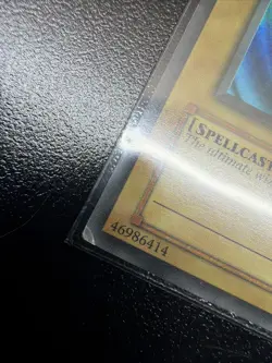 Yugi Dark Magician SDY-006 Starter Deck Unlimited Ultra Rare LP - Image 2